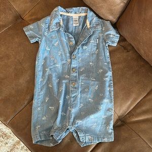 Carter’s - 24 month jumper - gently used